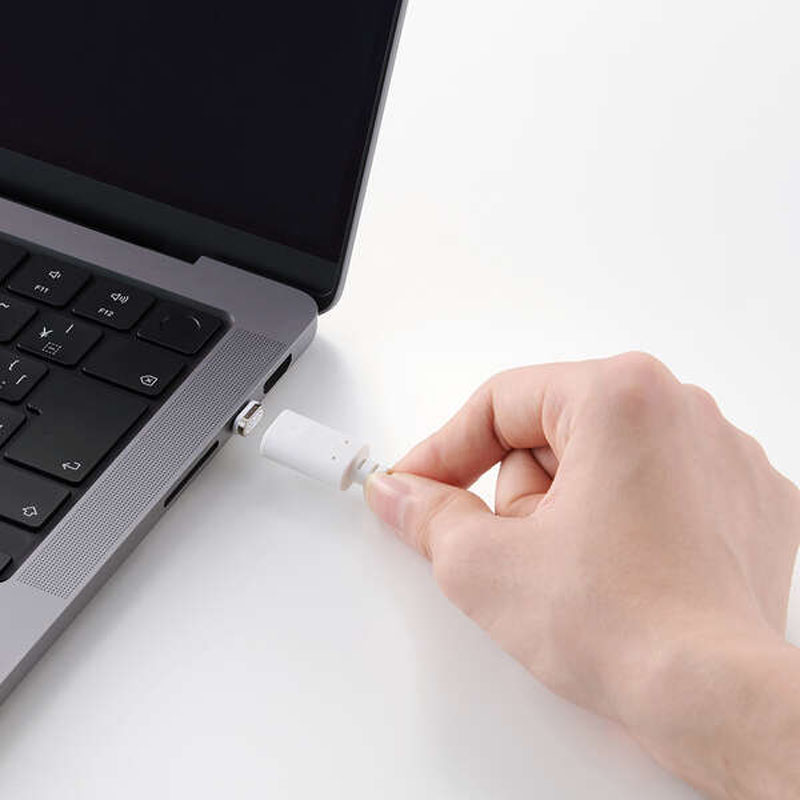 ピタッとマグネットケーブル(USB Type-C(TM) - USB Type-C｜60W)2.0m ホワイト