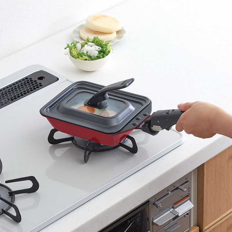 【お取り寄せ商品】折りたたみスタンド式玉子焼きフライパンフタ KLI-001 ブラック