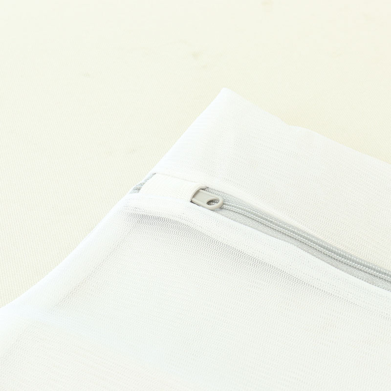 型崩れしにくく、糸くずつきにくい 角型洗濯ネット 50×40cm