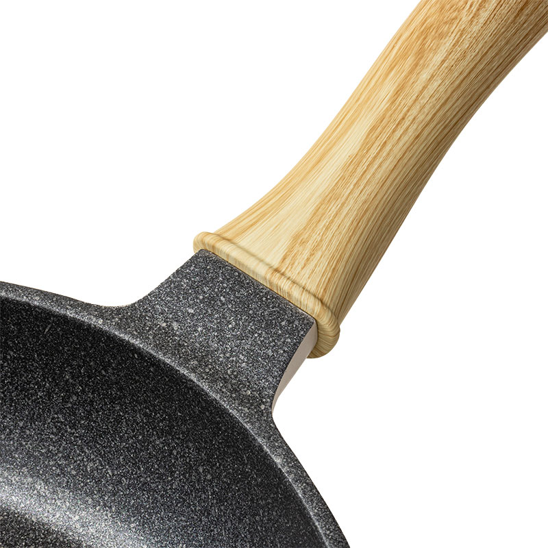 驚くほど軽い フライパン 26cm ガス火・IH対応