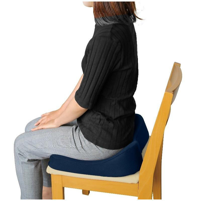エルゴクッション 低反発三次元形状座布団 ネイビー 40×40×11cm