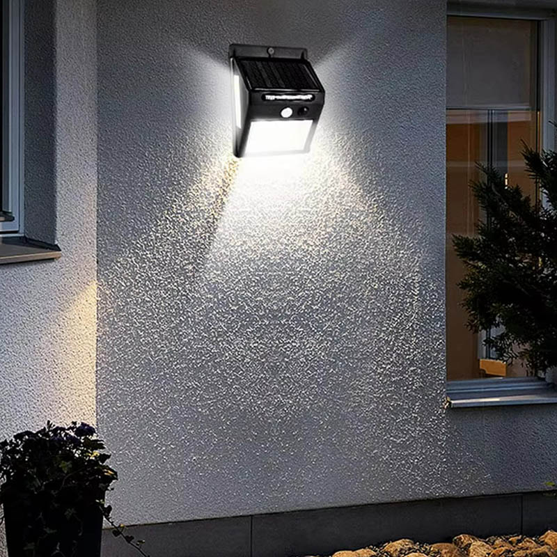 ソーラーパネル搭載 150灯人感センサー LEDライト NX-HS150L01