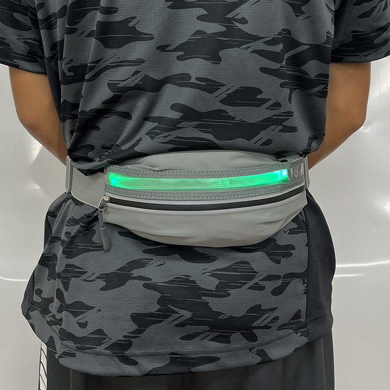 光るランニングポーチ グレー BA-0408
