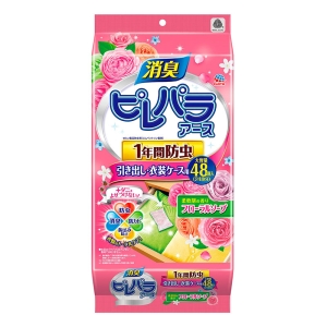 消臭ピレパラアース 1年間防虫 引き出し・衣装ケース用 柔軟剤の香りフローラルソープ 48個