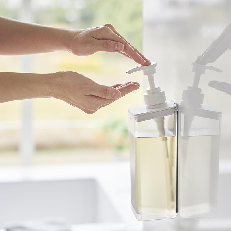 【お取り寄せ商品】たっぷり洗剤が出るマグネットディスペンサー シャンプー MIST(ミスト) ホワイト