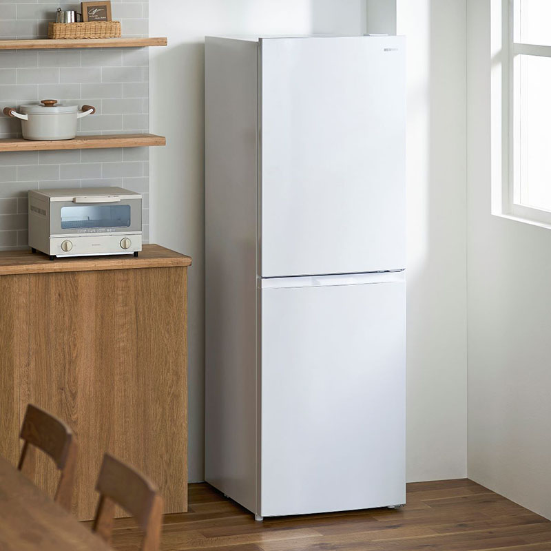 【お取り寄せ商品】230L 冷凍冷蔵庫 IRSN-23B-W