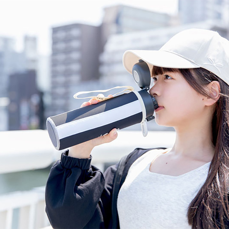 ワンタッチマグタイプ 0.5Ｌ ブラック
