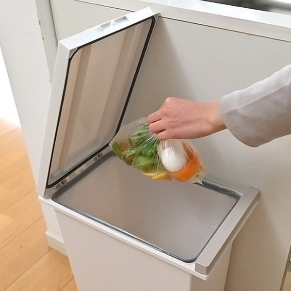 【お取り寄せ商品】エバン 密閉プッシュペール 45L ホワイト