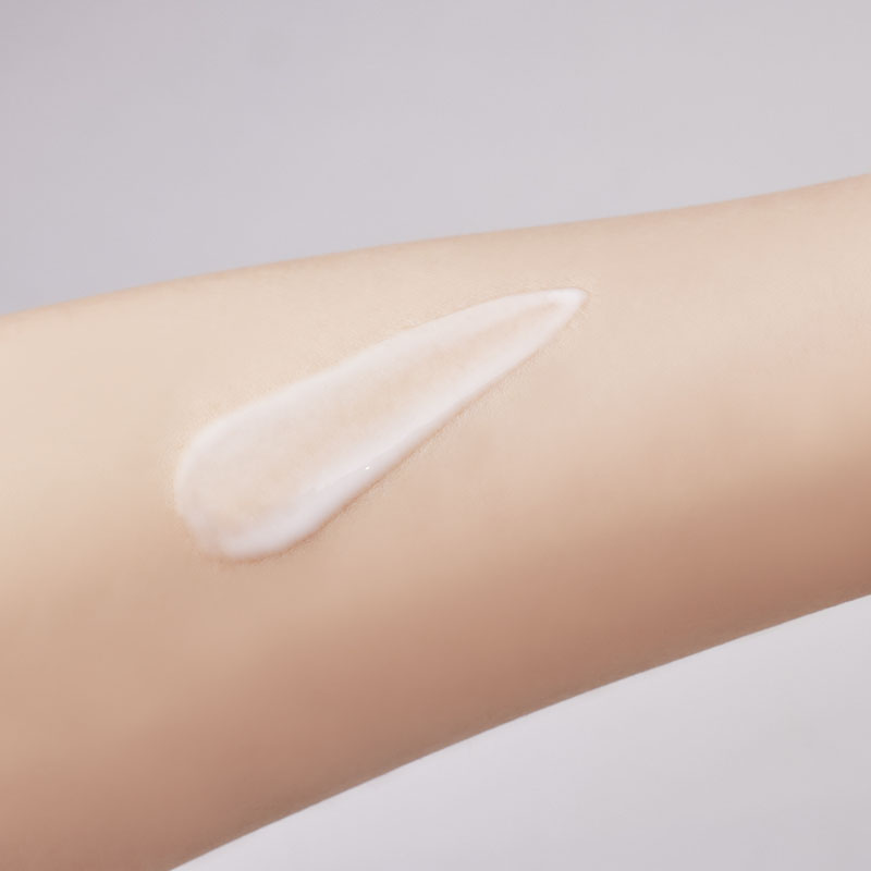【指定第2類医薬品】【指定濫用防止医薬品】新リビメックスコーワローション 15g